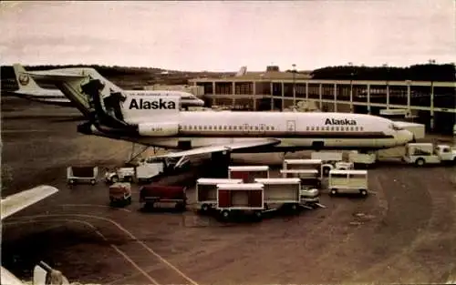 Ak Passagierflugzeug Alaska B-727 N124, Flughafen