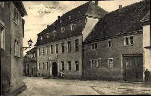 Ak Partenheim Pfalz, Schulhaus aus Straßensicht