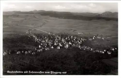 Ak Grabenstetten in Baden Württemberg, Fliegeraufnahme, Hohenneuffen