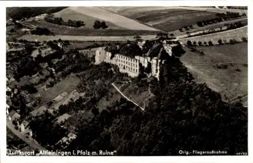 Ak Altleiningen in der Pfalz m. Ruine, Fliegeraufnahme