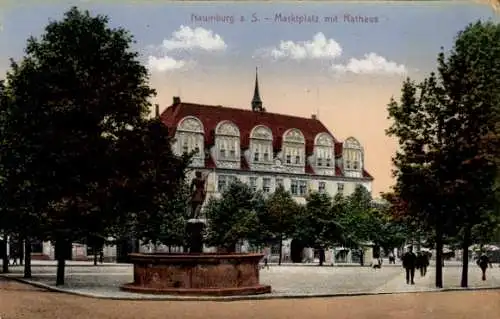 Ak Naumburg an der Saale, Marktplatz, Rathaus, Brunnen