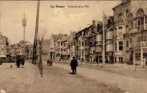 Ak La Panne De Panne Westflandern, Avenue de la Mer