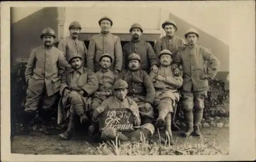 Foto Ak Französische Soldaten in Uniformen, I WK