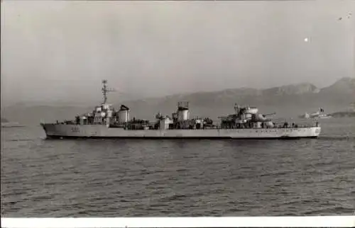 Foto Französisches Kriegsschiff Le Terrible