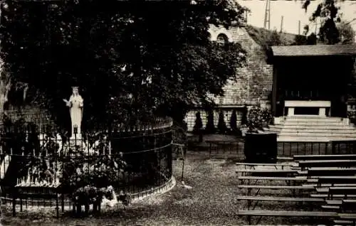 Ak Beauraing Wallonien Namur, Statue de la Vierge