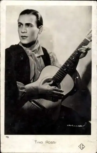 Ak Schauspieler Tino Rossi, Portrait, Gitarre