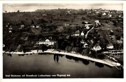 Ak Insel Reichenau im Bodensee, Fliegeraufnahme von Strandhotel Löchnerhaus