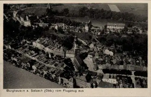 Ak Burghausen an der Salzach Oberbayern, Fliegeraufnahme