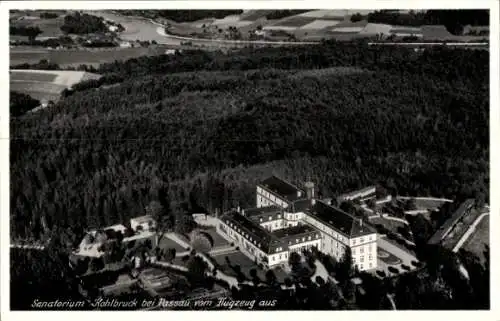 Ak Kohlbruck Passau in Niederbayern, Fliegeraufnahme, Sanatorium