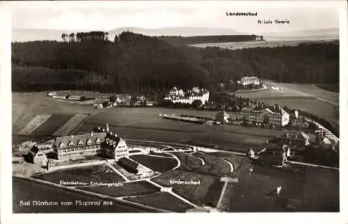 Ak Bad Dürrheim, Eisenbahner-Erholungsheim, Kindersolbad, Friedrich Luisen Hospiz, Fliegeraufnahme