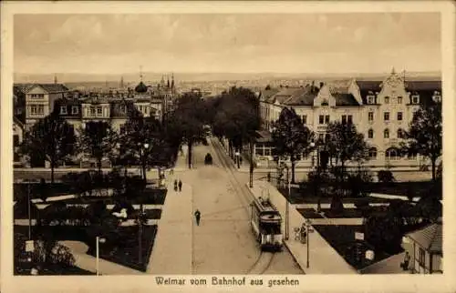 Ak Weimar in Thüringen, Straßenpartie vom Bahnhof aus gesehen, Straßenbahn