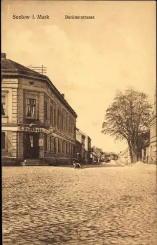 Ak Seelow in der Mark, Berliner Straße, Geschäft C. Buchholz