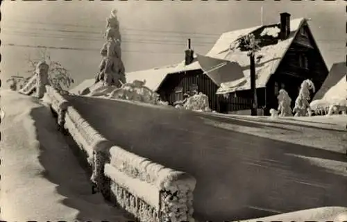 Ak Oberhof im Thüringer Wald, Teilansicht, Winter