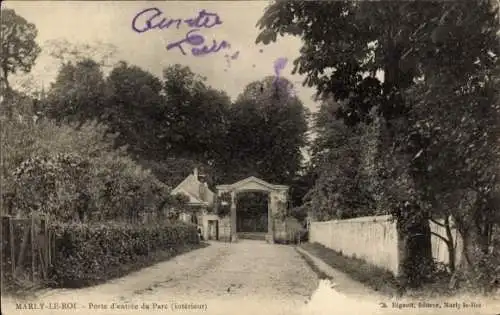 Ak Marly le Roi Yvelines, Porte d'entree du Parc, Interieur