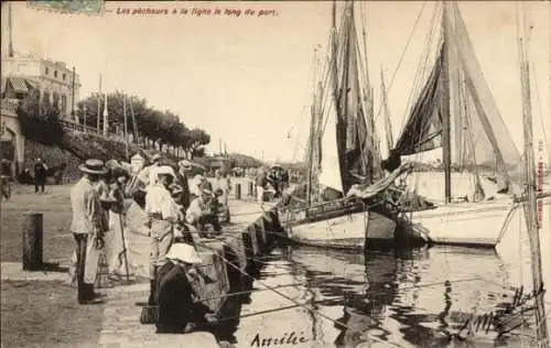 Ak Royan Charente Maritime, Le pecheurs a la ligne le long du port