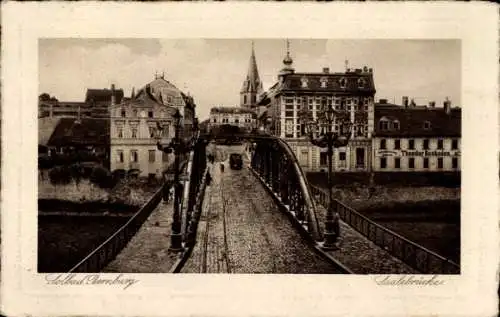 Ak Bernburg an der Saale, Teilansicht, Saalebrücke