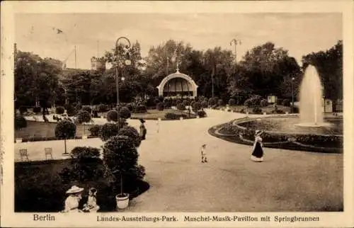 Ak Berlin Tiergarten Moabit, Landesausstellungspark, Muschel-Musik-Pavillon, Springbrunnen