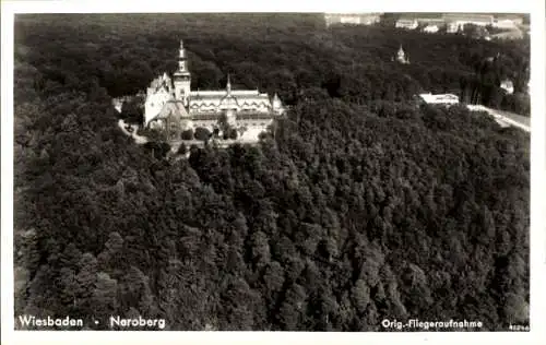 Ak Wiesbaden in Hessen, Fliegeraufnahme, Neroberg