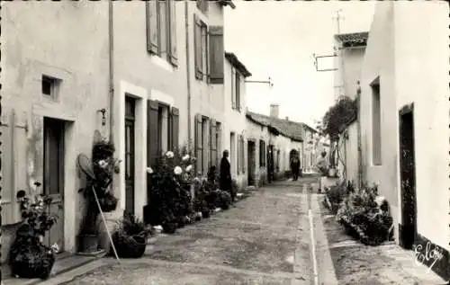 Ak Île de Ré Charente Maritime, Venelle aux Fleurs