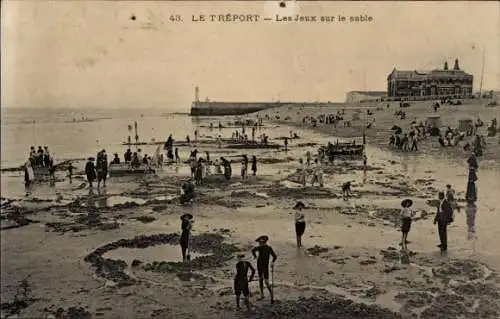 Ak Le Tréport Seine Maritime, les Jeux sur le sable