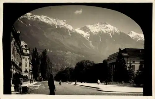 Ak Innsbruck Tirol, Blick auf den Rennweg, Berge