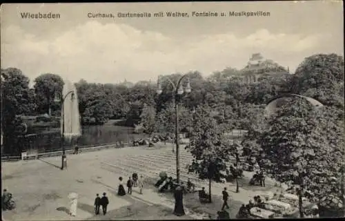 Ak Wiesbaden in Hessen, Kurhaus, Gartenseite, Weiher, Fontaine, Musikpavillon