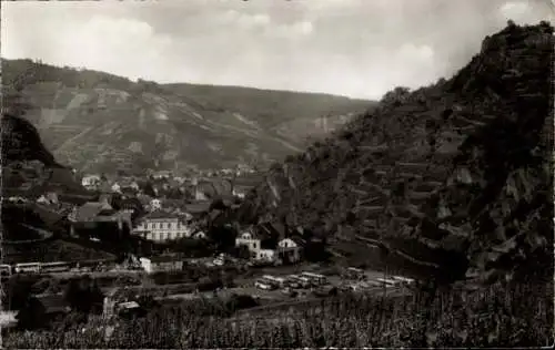 Ak Mayschoß an der Ahr, Gesamtansicht, Ruine Saffenburg