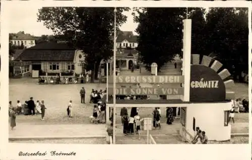 Ak Ostseebad Grömitz in Holstein, Teilansicht, Gäste