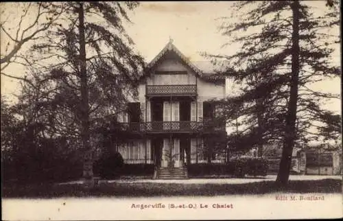 Ak Angerville Essonne, Le Châlet