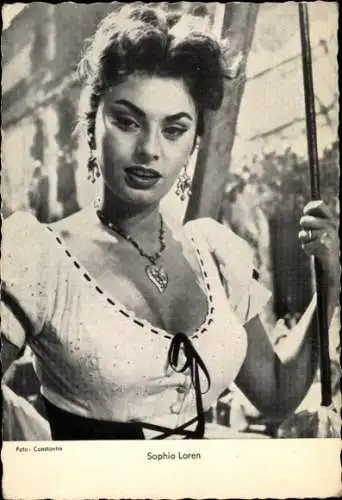 Ak Schauspielerin Sophia Loren, Portrait, Filmszene