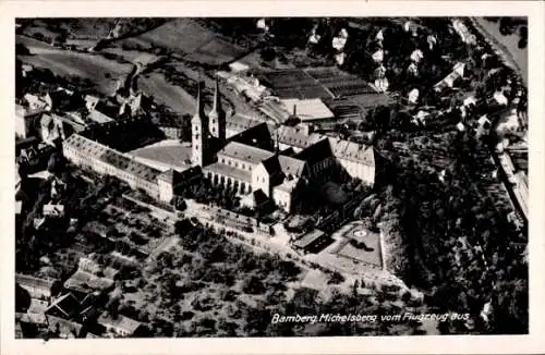 Ak Bamberg in Oberfranken, Fliegeraufnahme, Michelsberg