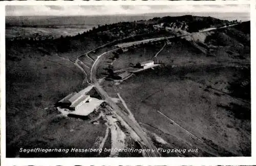 Ak Wassertrüdingen in Mittelfranken, Hesselberg, Fliegeraufnahme, Segelfliegerhang, Brauerei