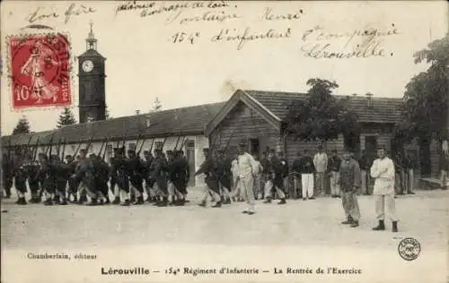 Ak Lerouville Lothringen Meuse, Regiment d'Infanterie, La Rentree de l'Exercice