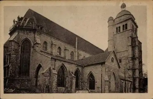 Ak Poligny Jura, Kirche