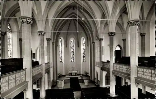 Ak Gütersloh in Westfalen, Martin-Luther-Kirche, Innenansicht