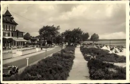 Ak Ostseebad Scharbeutz in Holstein, Am Strand