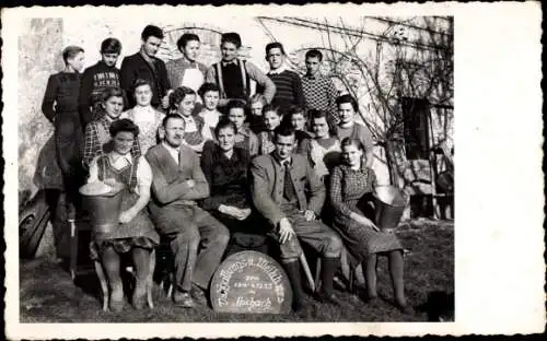 Foto Ak Aschach an der Donau Oberösterreich, Viehhaltungs- und Melkkurs, Gruppenbild