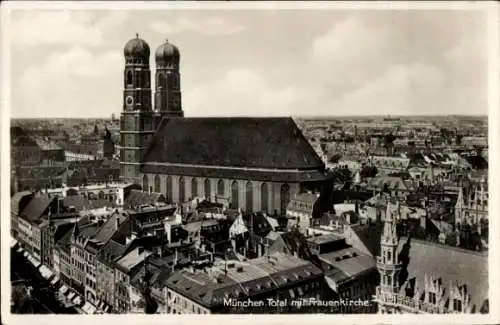 Ak München, Totalansicht, Frauenkirche