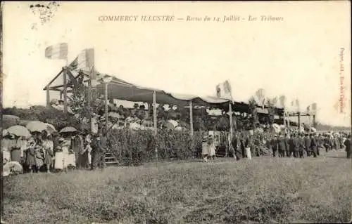 Ak Commercy Lothringen Meuse, Revue du 14 Juillet, Les Tribunes