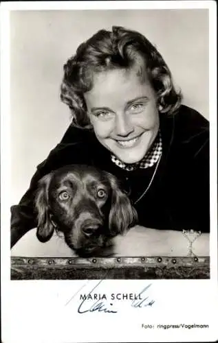 Ak Schauspielerin Maria Schell, Portrait, Hund, Autogramm