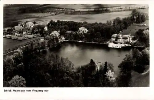 Ak Ludwigsburg in Württemberg, Schloss Monrepos, Fliegeraufnahme