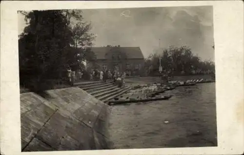 Foto Ak Burg im Spreewald, Kahnstation