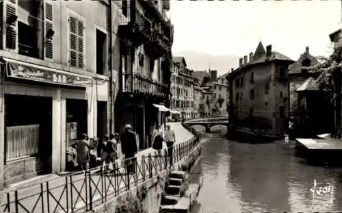 Ak Annecy Haute Savoie, Palais de l'Isle et vieux Quartiers