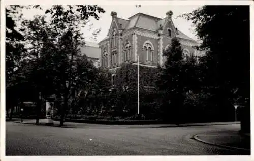 Foto Ak Zwickau in Sachsen, Kreuzung, Villa, Litfaßsäule, Jahr 1937