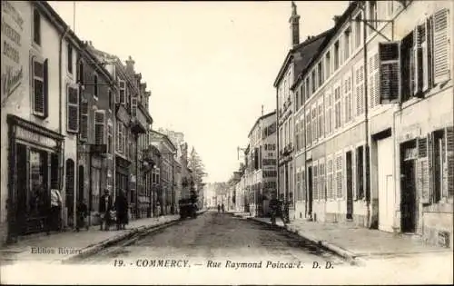 Ak Commercy Lothringen Meuse, Rue Raymond Poincare