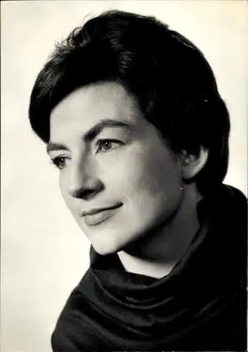 Ak Schauspielerin Renate Neumann, Portrait, Autogramm