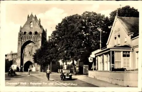 Ak Gransee in Brandenburg, Ruppiner Tor, Gesellschaftshaus