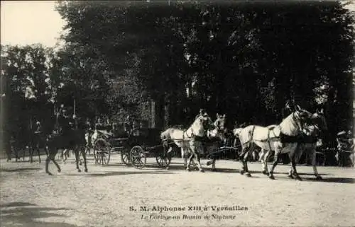 Ak Versailles Yvelines, SM Alphonse XIII, Kutsche