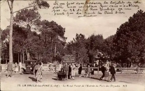 Ak La Baule les Pins Escoublac Loire Atlantique, La Rond Point de l'Entree du Parc des Dryades