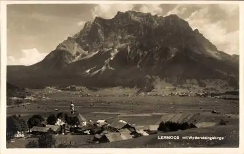 Ak Lermoos Tirol, Blick auf Ehrwald und Zugspitze, Kirche